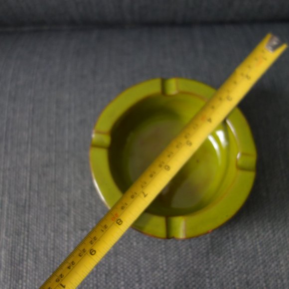 Nice Green Ceramic Ash Tray - Picture 7 of 9